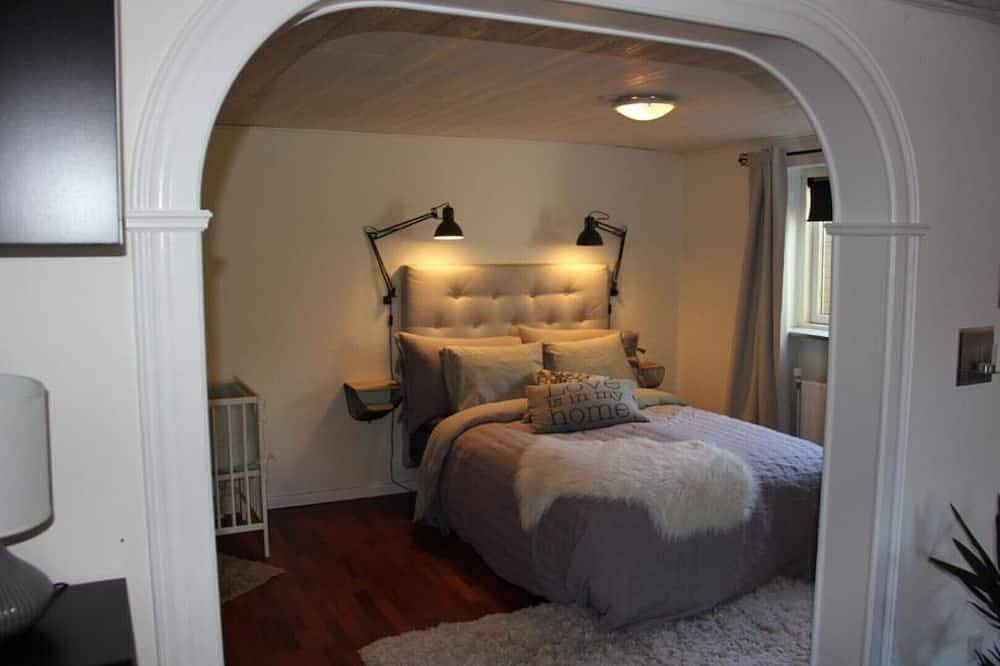 Ganze Wohnung, Villa Toften. Modern Garden Level Flat. 2 Bedroom Near Lake in Skanderborg