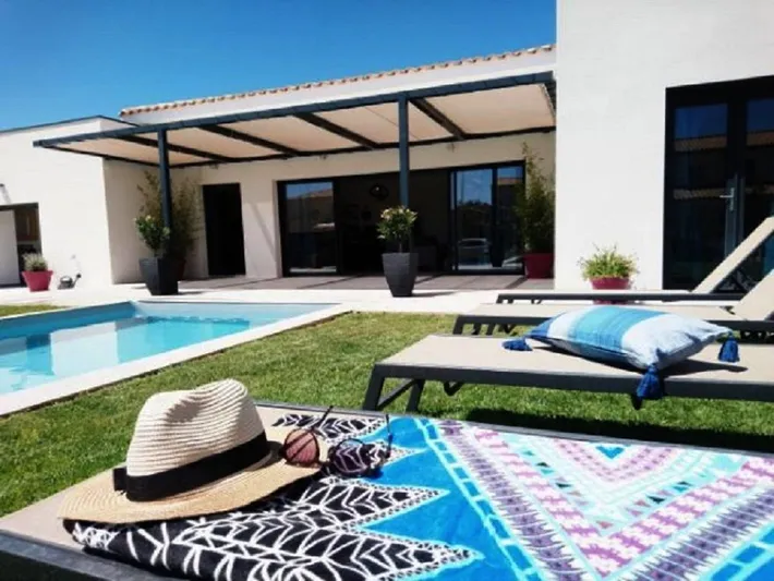 Villa pour 8 personnes, avec jacuzzi et jardin - 1