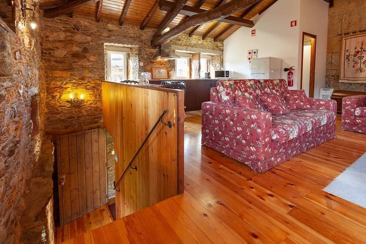 Gîte pour 3 personnes, avec Terrasse et Jardin dans Venade