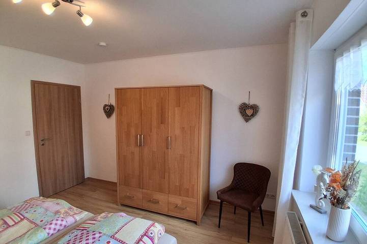 Ferienhaus für 4 Personen, mit Garten und Terrasse in Weener - 3