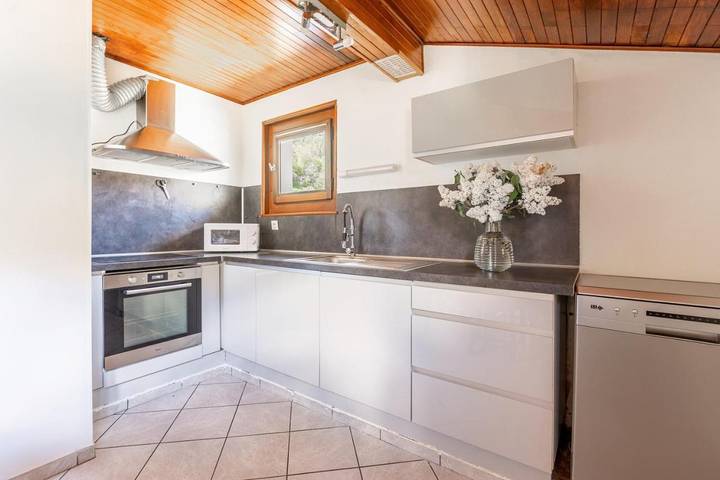 Gîte pour 6 personnes, avec vue et balcon à Magland - 3
