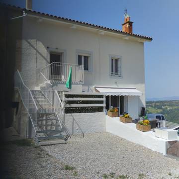 Gîte pour 4 personnes, avec balcon à Solignac-sur-Loire