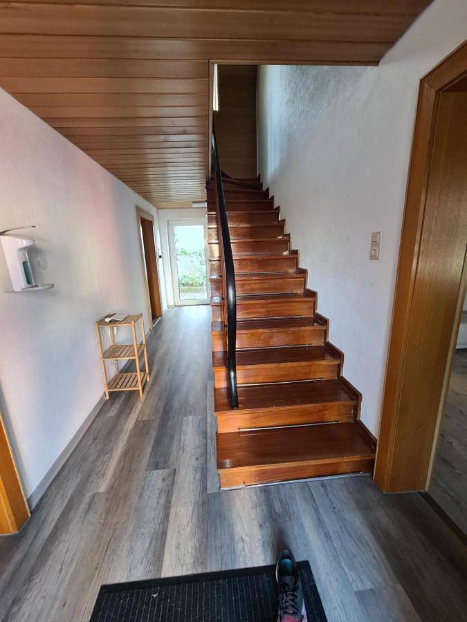 Ferienwohnung für 8 Personen, mit Balkon und Terrasse sowie Garten und Ausblick in Günzburg - 4