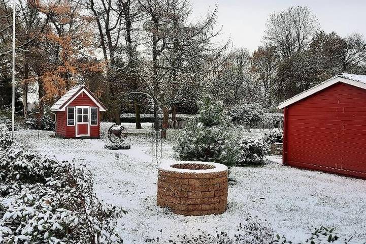 Bauernhof für 5 Personen, mit Terrasse und Garten in Rhauderfehn