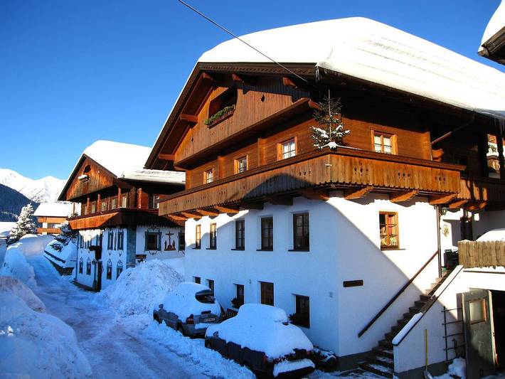 Ganze Ferienwohnung, Ferienwohnung-Erdgeschoß in Gailtaler Alpen, Obertilliach