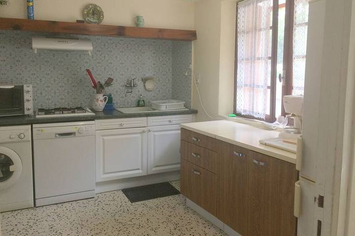 Maison de campagne pour 10 personnes, avec jardin à Laurac - 2