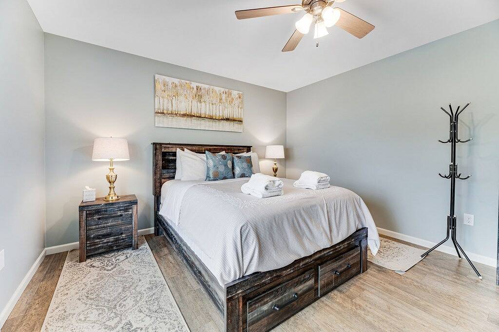 Private, well-appointed home with lake views, deck - near wine trails in Keuka Lake