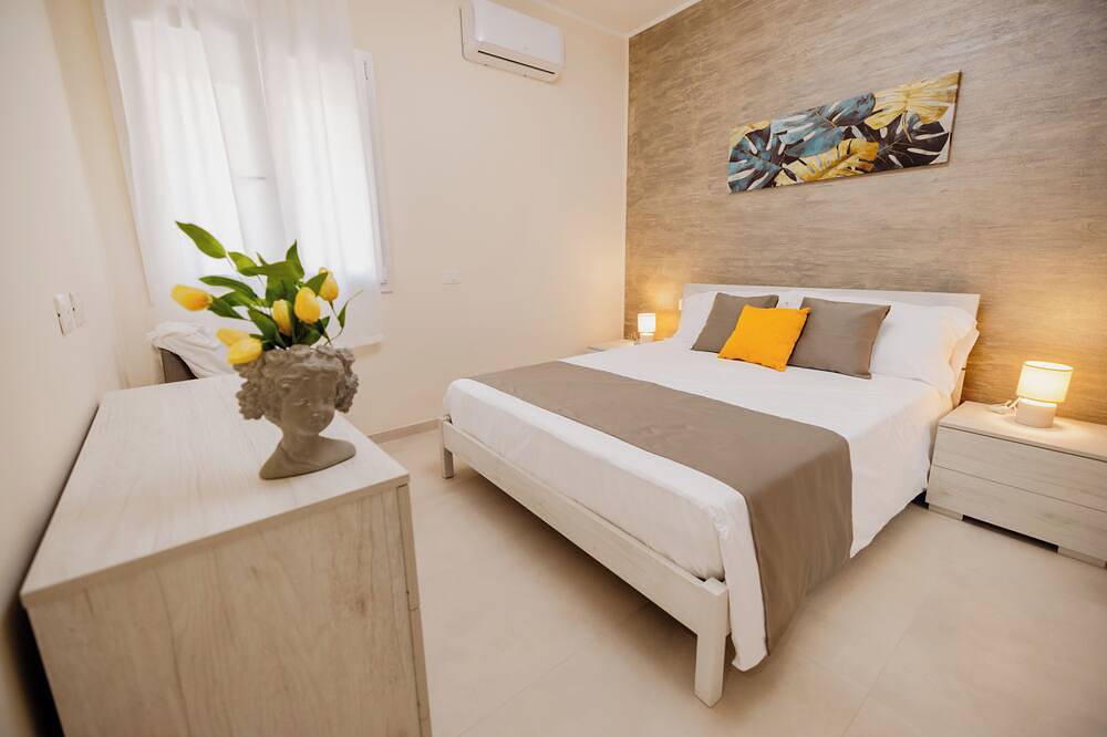 Modern apartment with private terrace in private setting in Mazara del Vallo, Provincia de Trapani