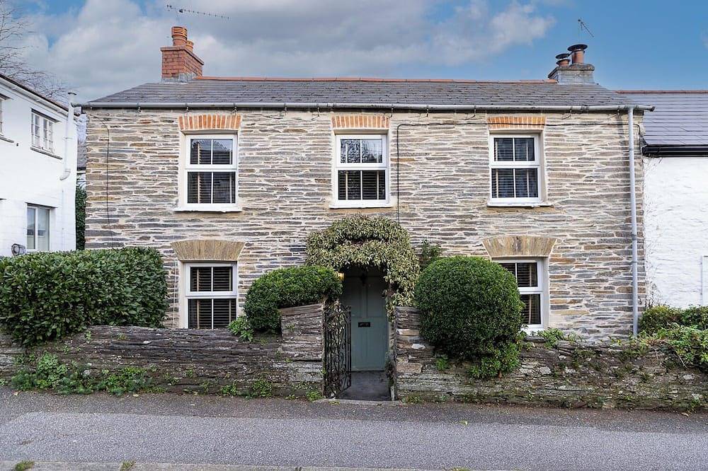 Holiday Rental for 6 People in Wadebridge, Cornwall