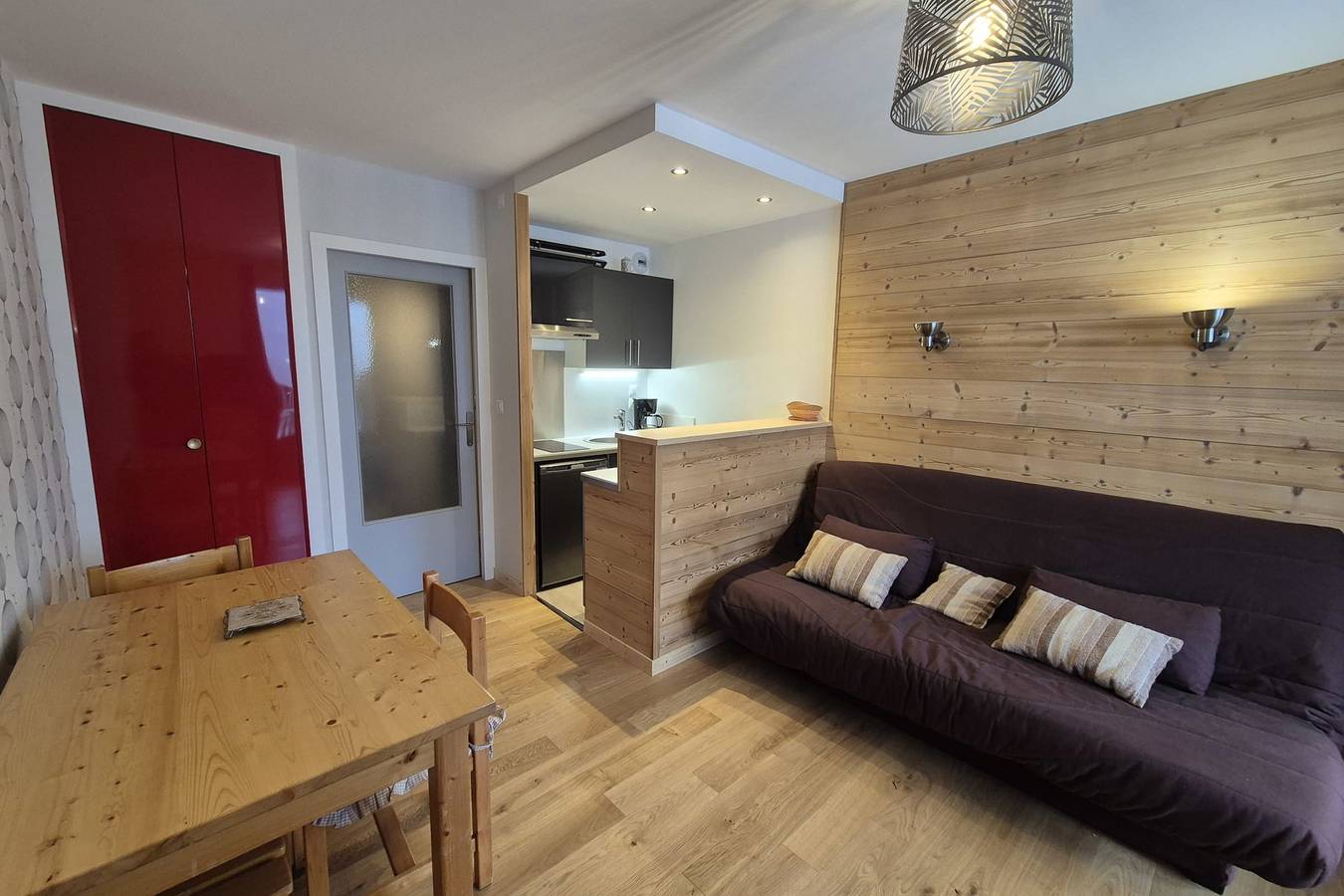 Appartement entier, Studio au pied des pistes le revard in Le Revard, Les Déserts