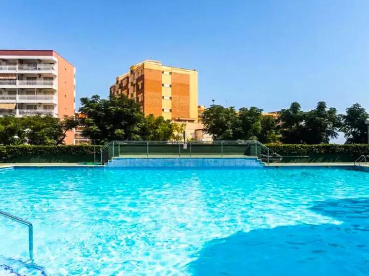 Appartement entier, 2 Pièces 3 Personnes in La Pineda, Platja de la Pineda