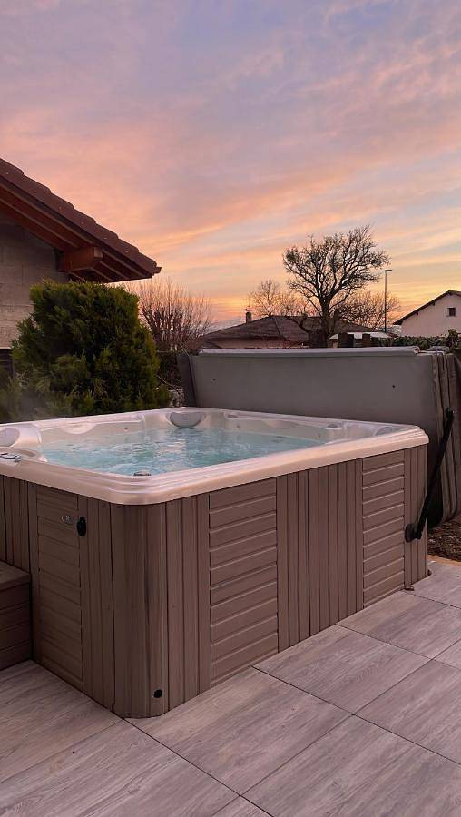 Location de vacances pour 6 personnes, avec jardin et vue à Savigny