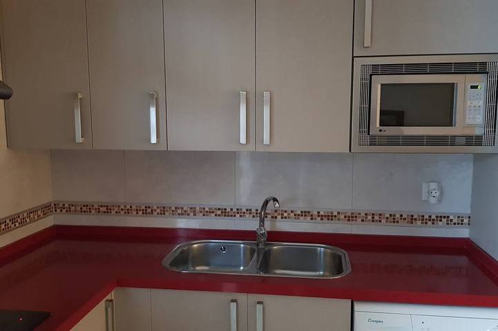 Apartamento de vacaciones para 4 personas, con balcón - 1