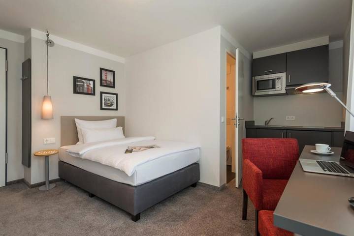 Ferienhaus für 5 Personen, mit Garten in München - 4