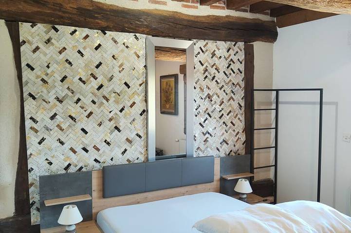 Location de vacances pour 4 personnes, avec jardin à La Chapelle-Bayvel - 4