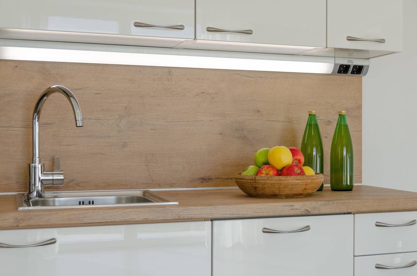 Appartamento intero, Appartamento 'Kardonighof Mazzon' con vista piscina in Lago di Caldaro, Caldaro sulla Strada del Vino