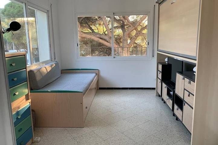 Ganze Wohnung, 30 m from the beach, overlooking the Marina: beautiful apartment with balcony and wifi in Platja d'Aro, Costa Brava