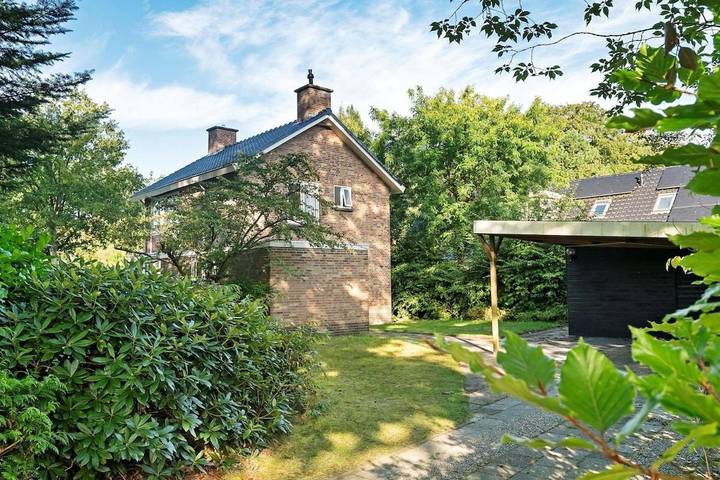 Ferienhaus für 4 Personen, mit Garten und Terrasse in Haren