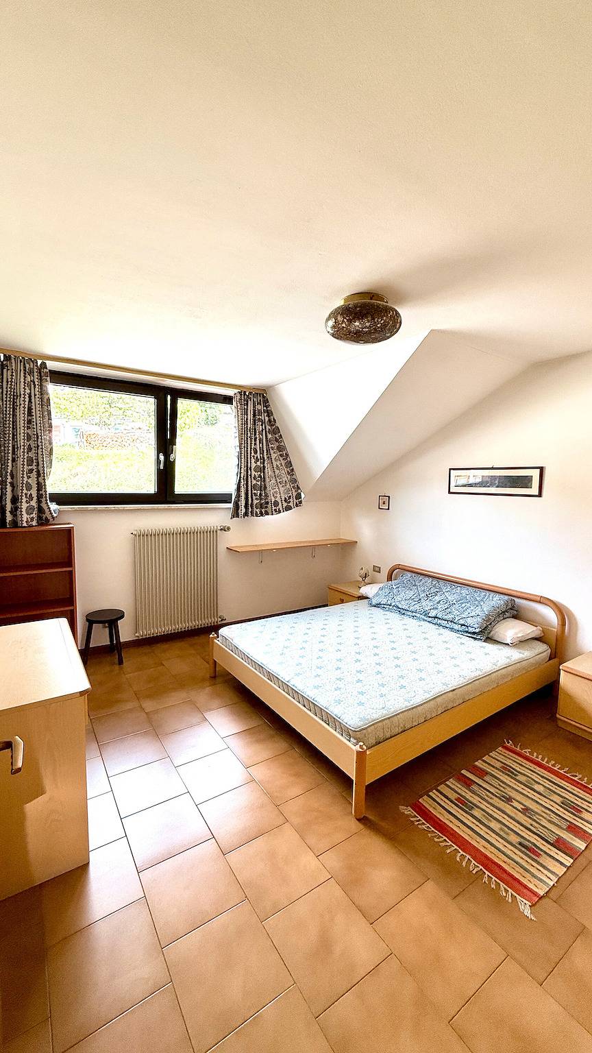 Ganze Wohnung, Apartment 'Roda Di Vael' mit Bergblick und Gemeinschaftsgarten in San Giovanni di Fassa, Dolomiti Superski