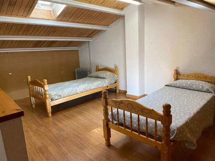 Location de vacances pour 6 personnes, avec balcon et vue à Pardines - 2