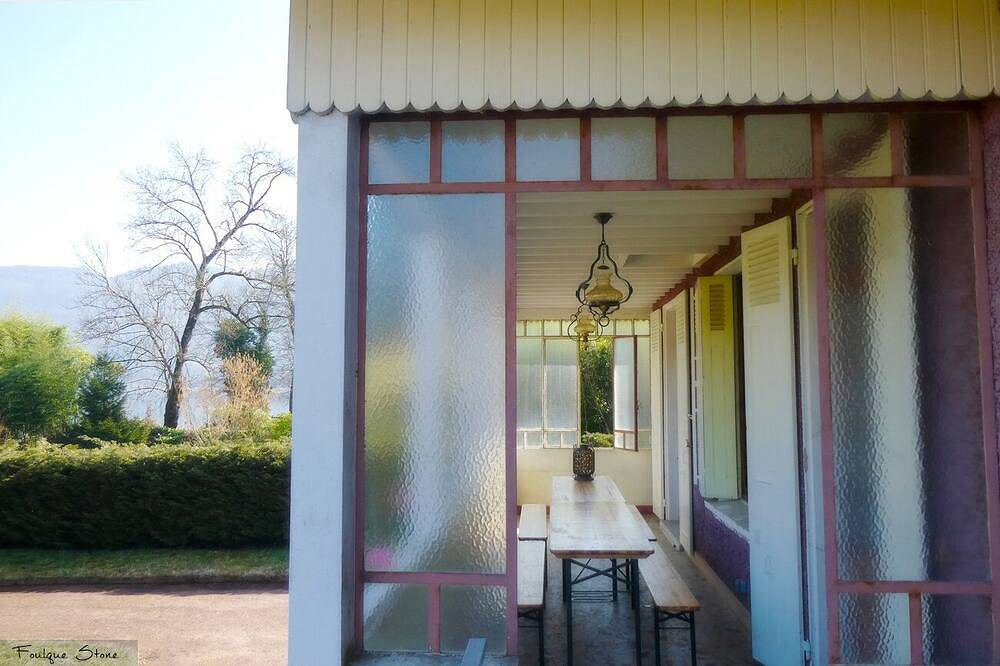La Foulque Stone - Holiday cottage in Lépin-le-Lac, Chambéry region