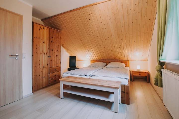 Ferienhaus für 5 Personen, mit Garten und Balkon in Zetel - 3