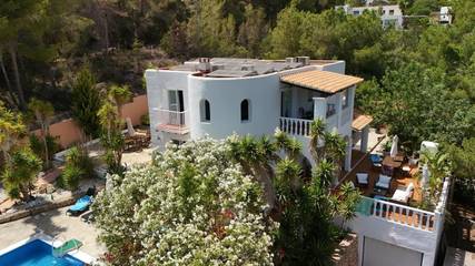 Villa in Santa Eulària des Riu, East Ibiza für 8 