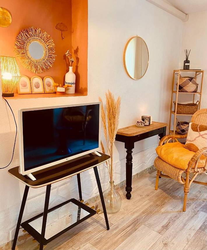 Gîte pour 4 personnes, avec vue et jardin à Buzet-sur-Tarn - 2