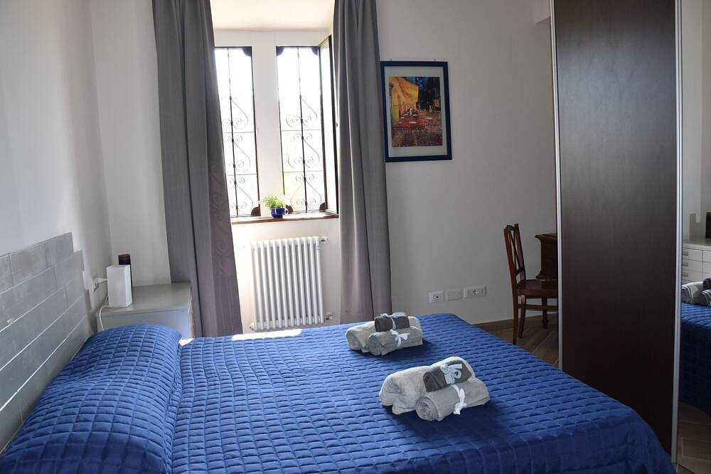 Entire apartment, Villa Campana in Turin, Turin Province