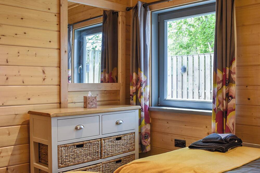 2 bedroom accommodation in Mascalles, near Ulverston in Cumbria