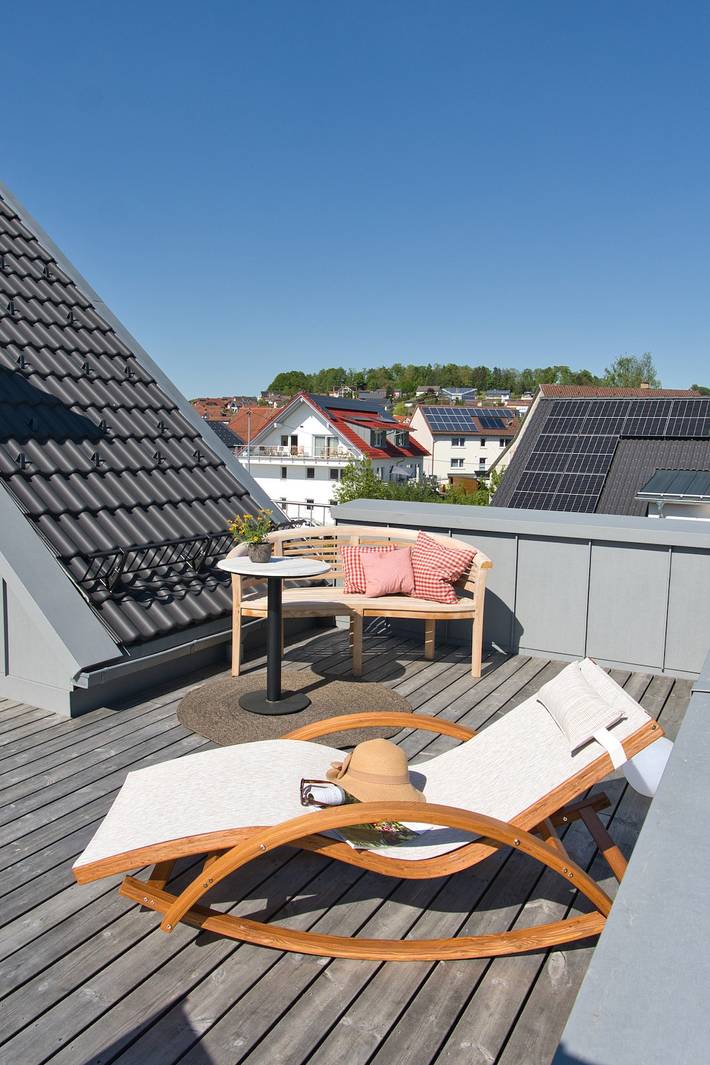 Entire apartment, Apartment 'Heidrun Kalkau' with Private Terrace, Balcony and Wi-Fi in Engstingen, Neckar-Alb