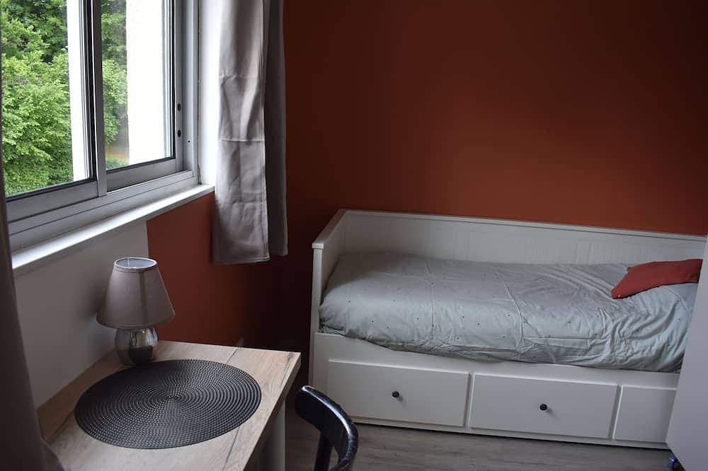 Entire apartment, Studio du parc in Bagnoles-de-l'Orne, Parc naturel régional Normandie-Maine