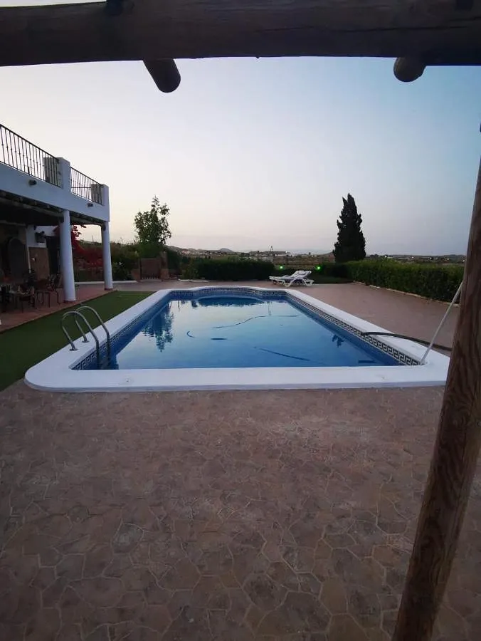 Ferienhaus für 8 Personen, mit Ausblick und Garten sowie Pool, mit Haustier - 1