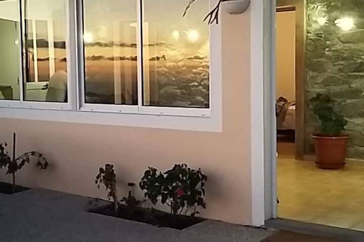 Ferienhaus für 6 Personen, mit Balkon und Garten - 1