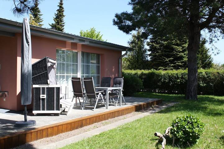 Ferienhaus für 4 Personen, mit Terrasse und Garten - 1