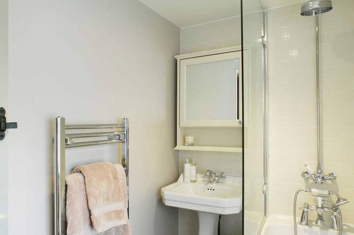 2 chambres à coucher à Winchester in Winchester, South Downs