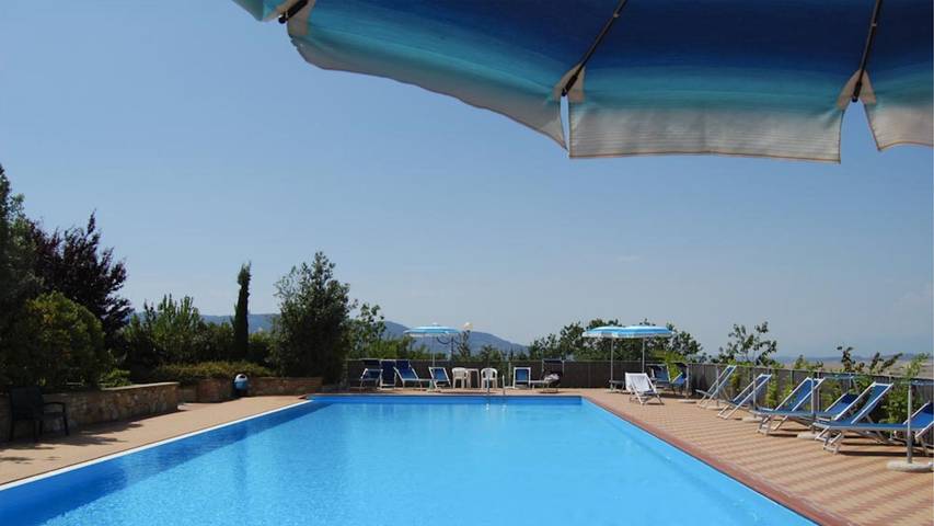Villa für 4 Personen mit Pool in Lajatico, Etruskische Küste