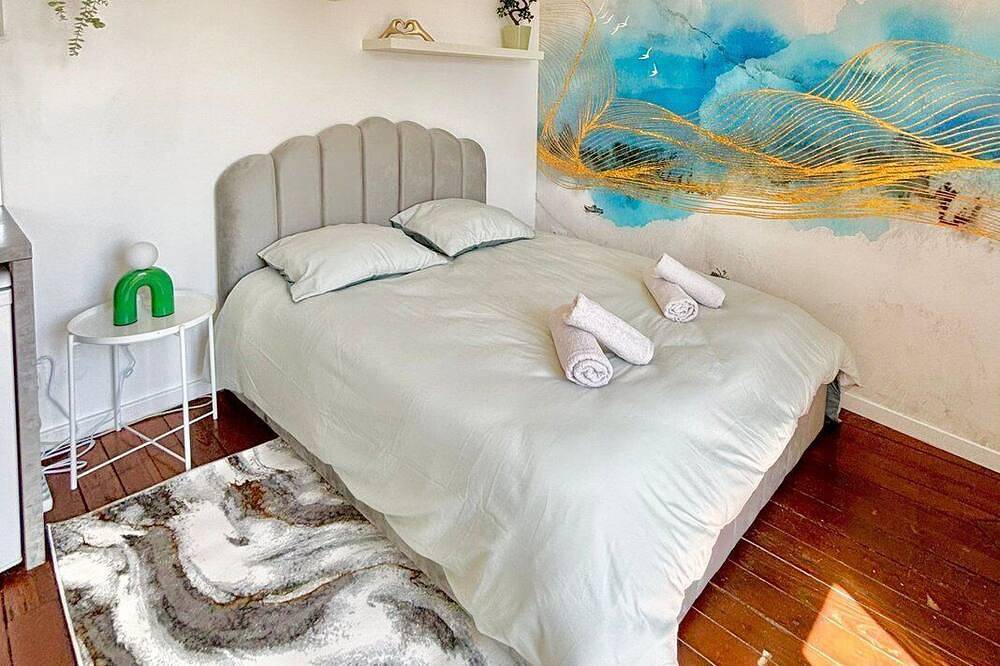 Appartement entier, Charmant studio à 4 stations de Paris in Rosny-sous-Bois, Seine-Saint-Denis