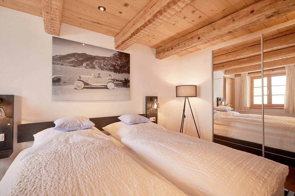 Villa Tegernsee | Exclusive Lakefront Villa with Sauna in Bayerische Alpen