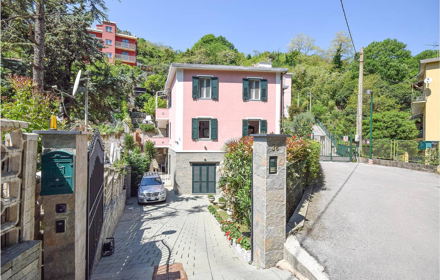 Appartement de vacances entier, Appartement de 100m² avec terrasse et WiFi, parking - Gênes in Gênes (Ville), Gênes