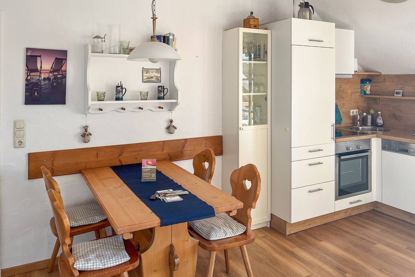 Entire holiday apartment, Holiday apartment for 4 people with garden in Chieming, Chiemsee