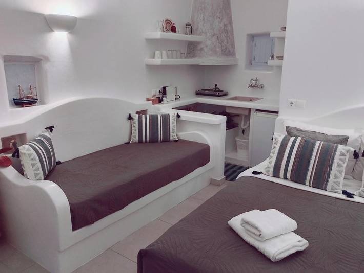 Gîte pour 2 personnes, avec Terrasse ainsi que Jardin et Vue dans Koufonisia - 4