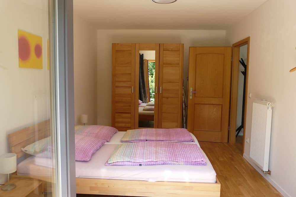 Ganze Wohnung, Gemütliche Wohnung für 2 - 4 Personen mit Terrasse in Kolbermoor, Landkreis Rosenheim