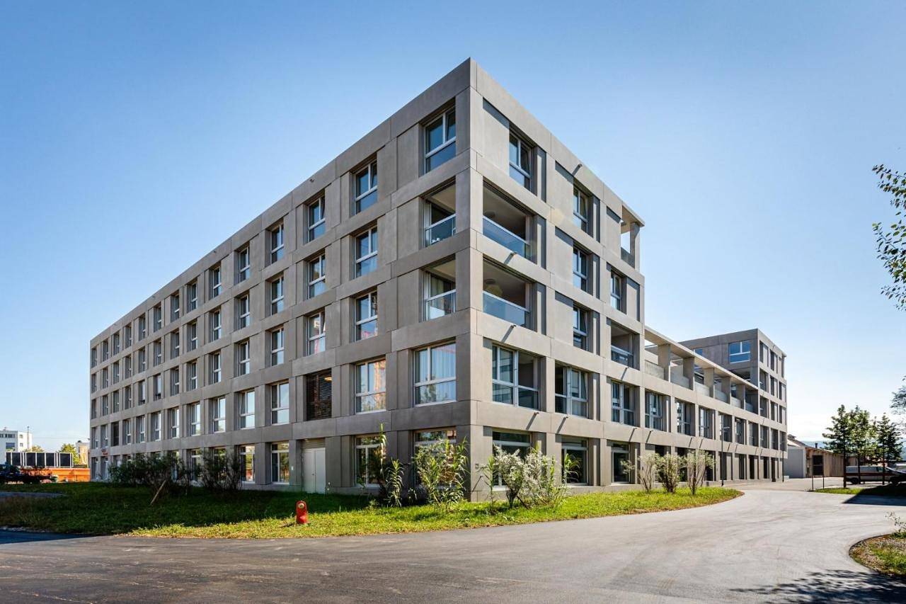 Ganze Wohnung, Ferienwohnung für 4 Personen mit Balkon in Arbon, Obersee (Bodensee)