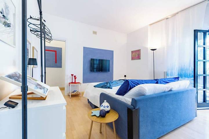 Ganze Wohnung, Villino D'Agostino · Beachside 2-room villa flat, garden view balcony in Francavilla al Mare, Chieti Provinz