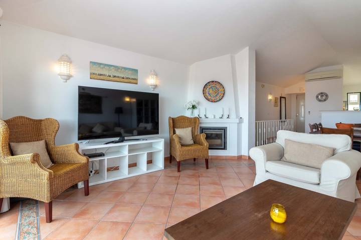 Ferienhaus für 4 Personen, mit Garten und Pool sowie Meerblick und Seeblick in Ferragudo - 4