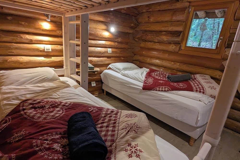 Meet with unusual… you will experience a change of scene! Private spa jacuzzi. in Tendon (Vosges), Région d'Épinal