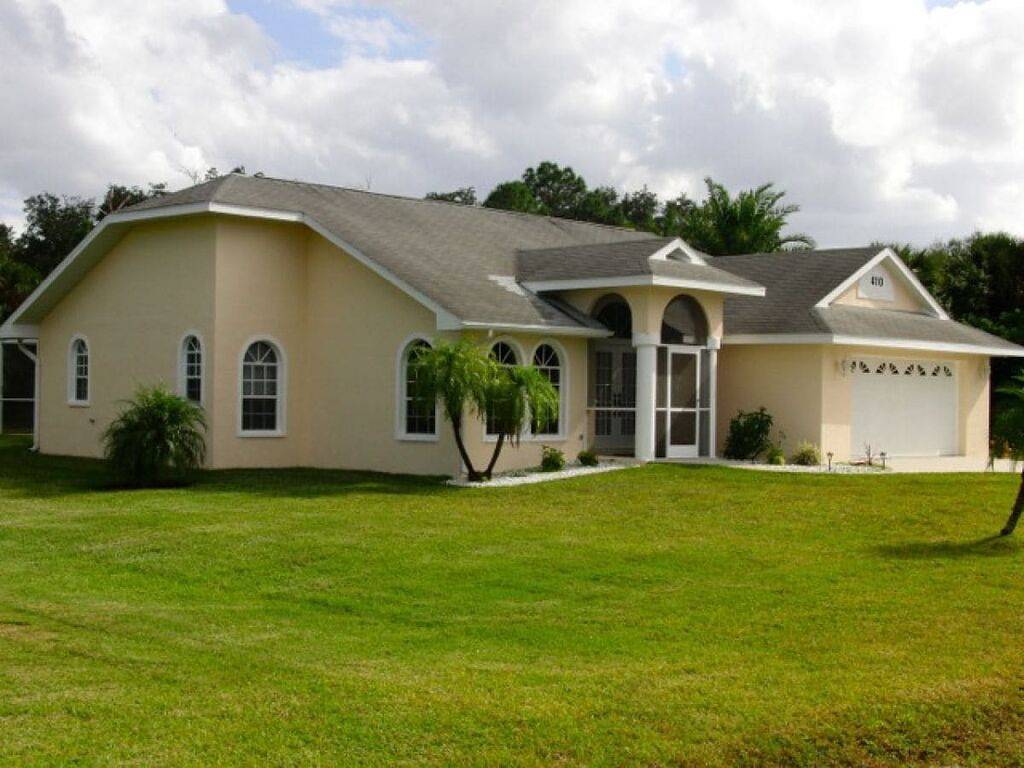 Villa Silvicon Comfortable holiday residence in Lehigh Acres, Southwest Florida