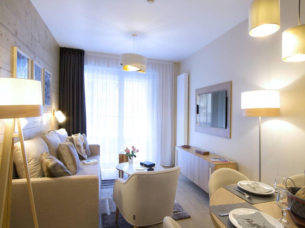 Appartement entier, Appartement en France avec vue sur montagne in Huez, Parc national des Écrins