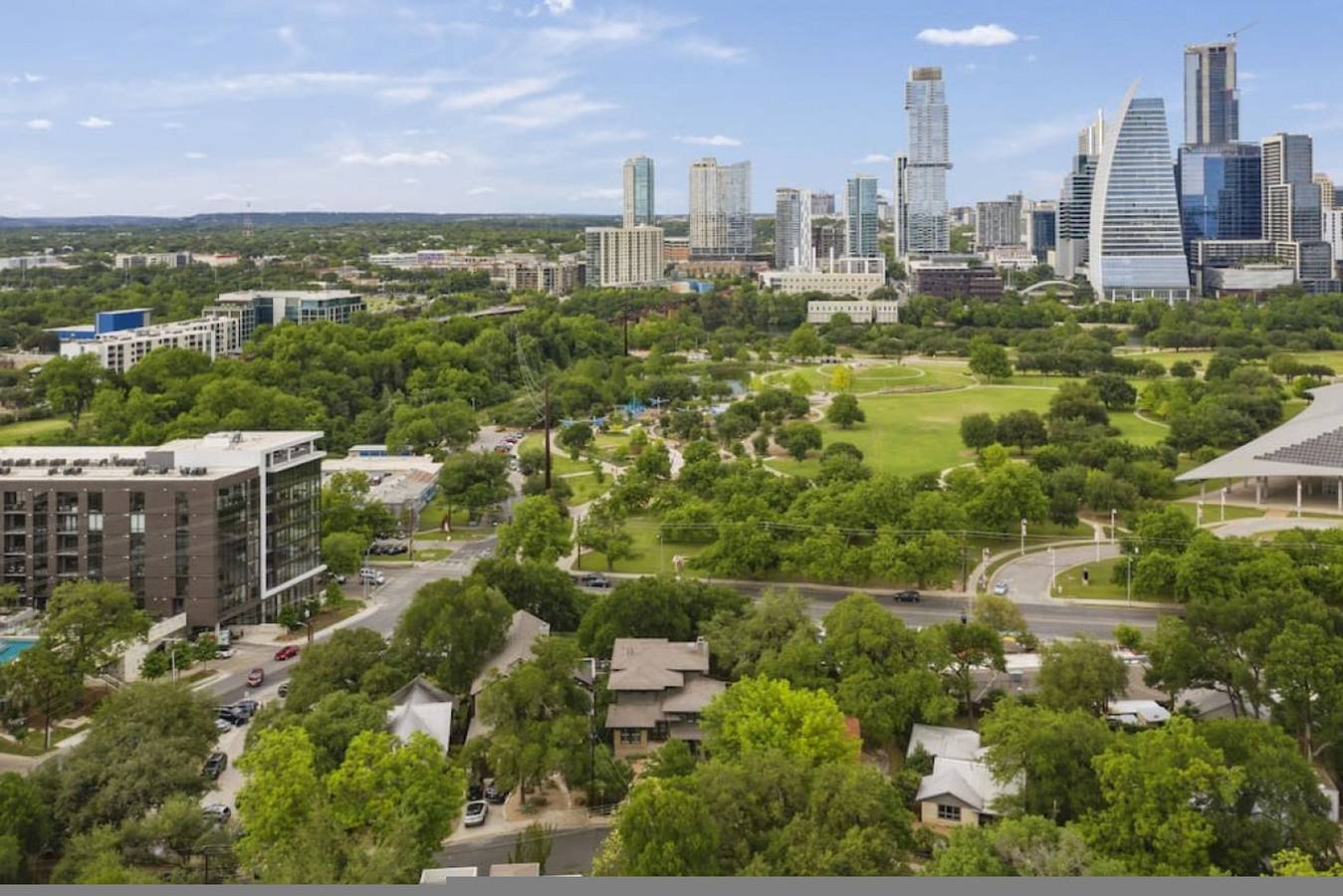 Downtown Oasis : Heated Pool : Spa : Outdoor Living/Dinning : Game Room in Austin, Condado de Travis